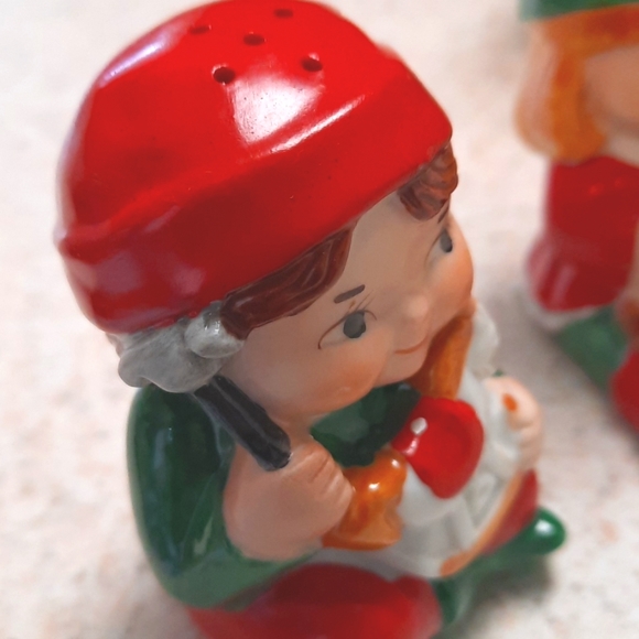 NIB Avon S&P shakers - Picture 7 of 7